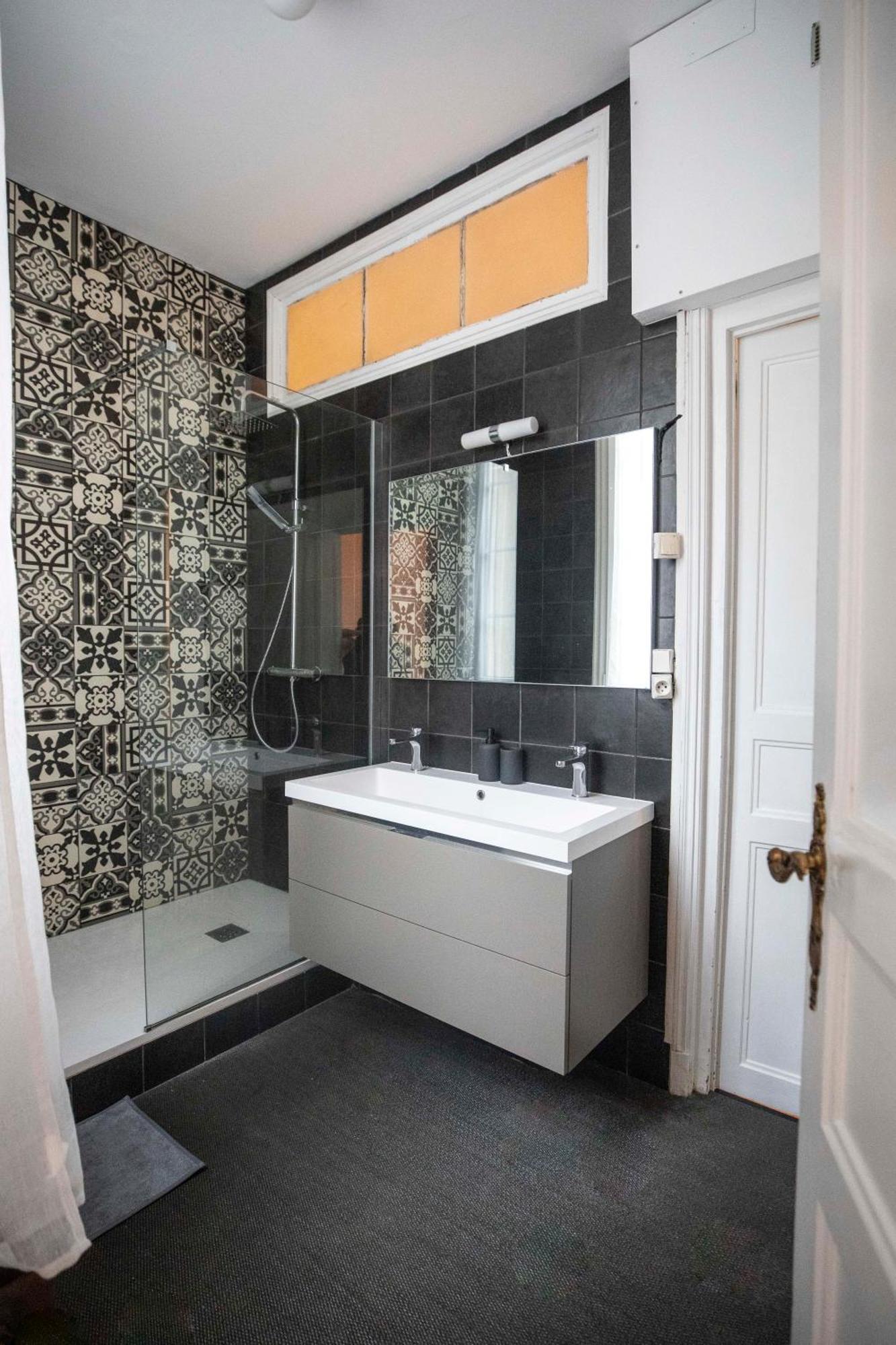 L'Appartement Lieu De Qualite En Centre Ville De โป ภายนอก รูปภาพ