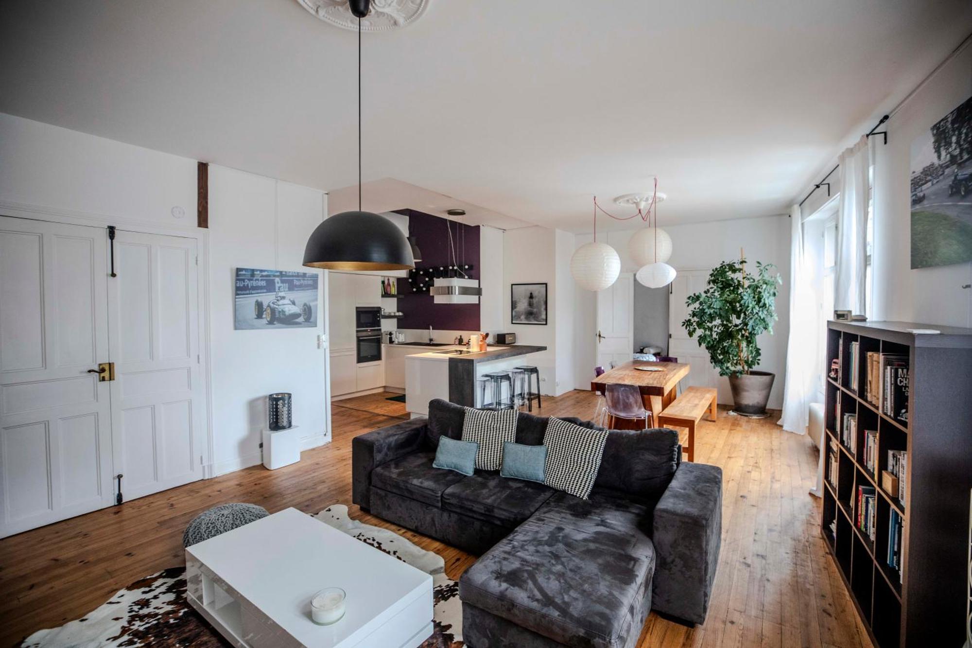 L'Appartement Lieu De Qualite En Centre Ville De โป ภายนอก รูปภาพ